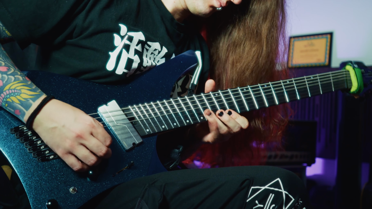 A photo of the Ibanez ALPHA 7-string